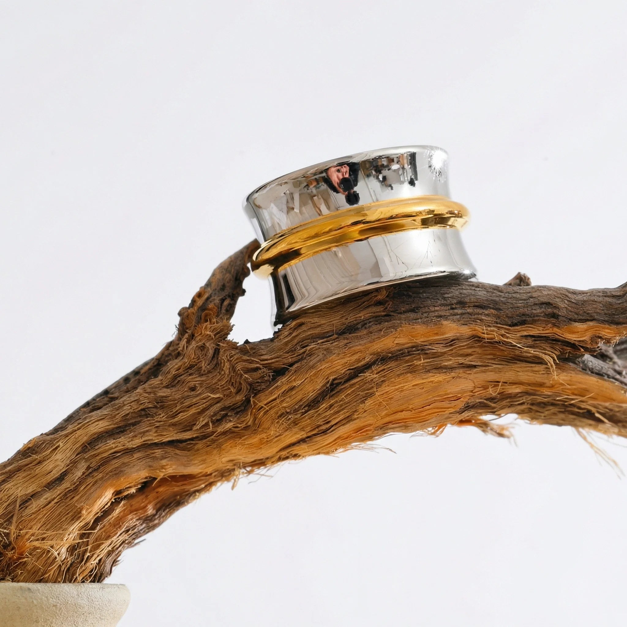 Szeroki pierścionek dwukolorowy