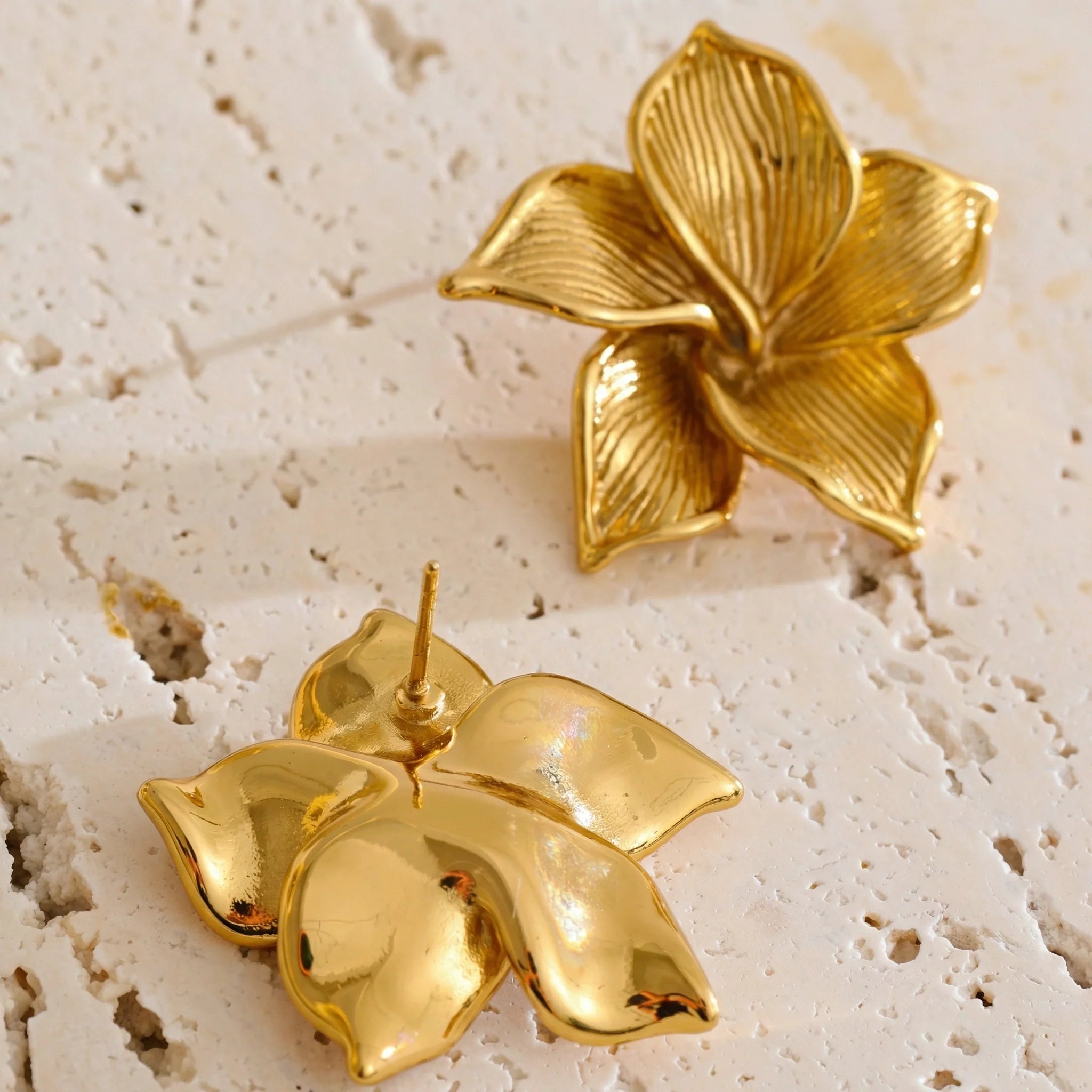 Kolczyki z kwiatem 3D