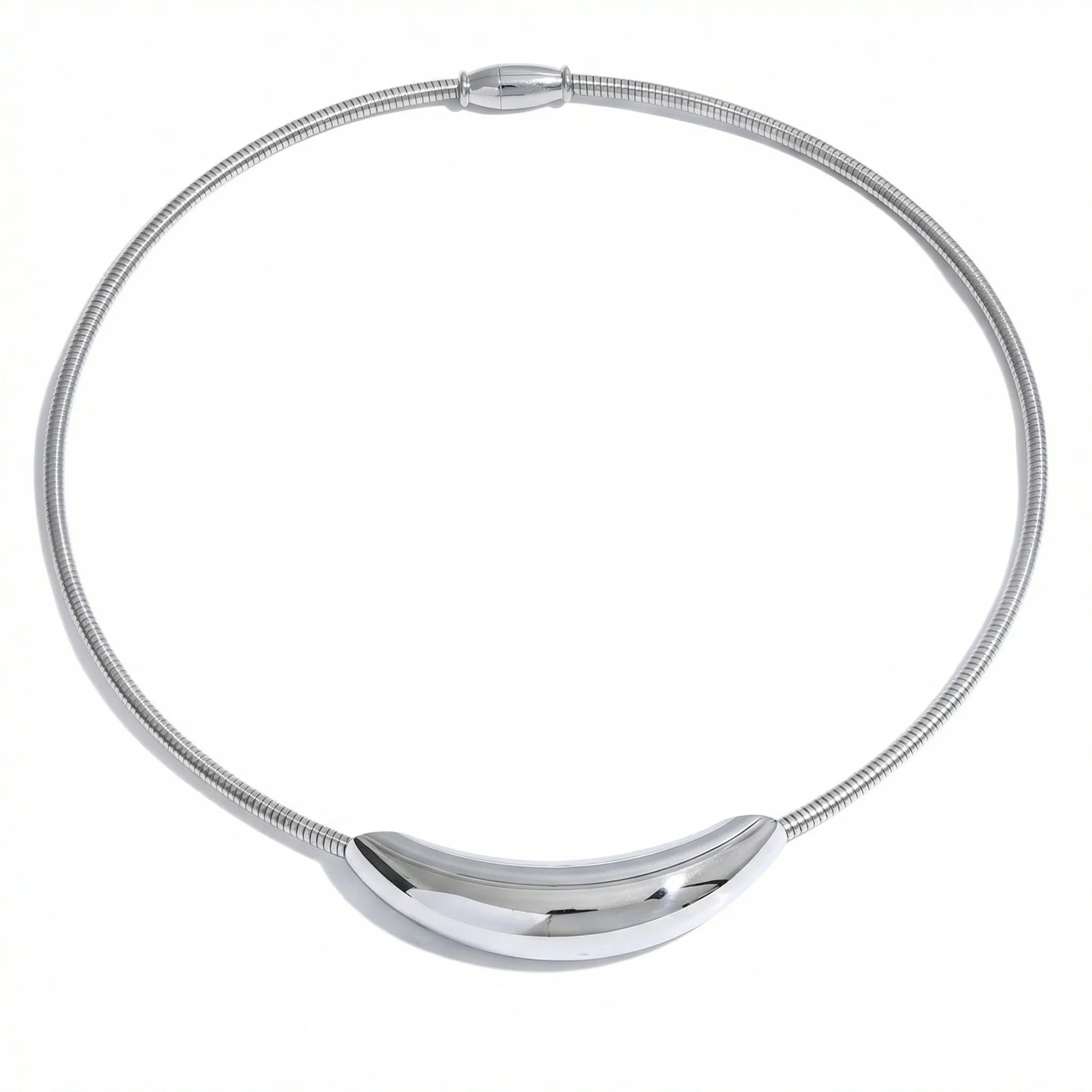 Choker z rzeźbioną linią